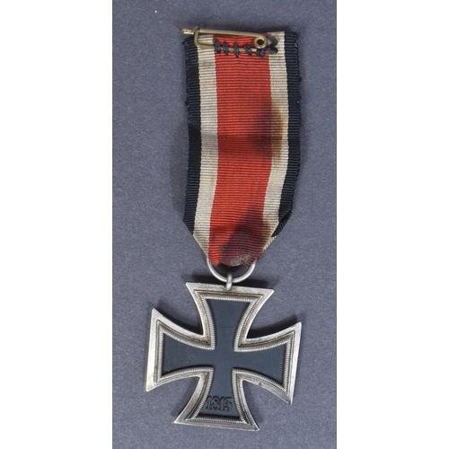 252 - A WWII Second World War Third Reich Nazi German Iron Cross medal. A Second Class example of two part... 