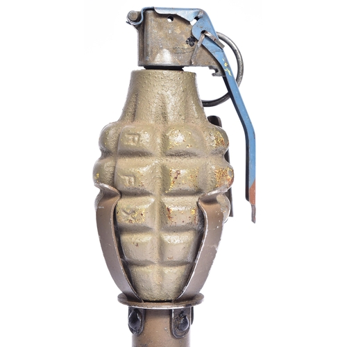 296 - A Vietnam order US United States (INERT) M1 Grenade Adaptor Projectile with an MK2 Fragmentation Gre... 