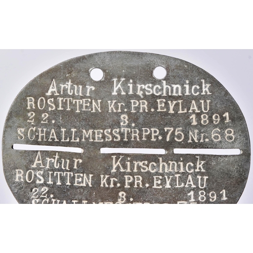 298 - A WWI First World War Imperial German / Prussian Army soldiers dog tag. Oval shape with Top and bott... 