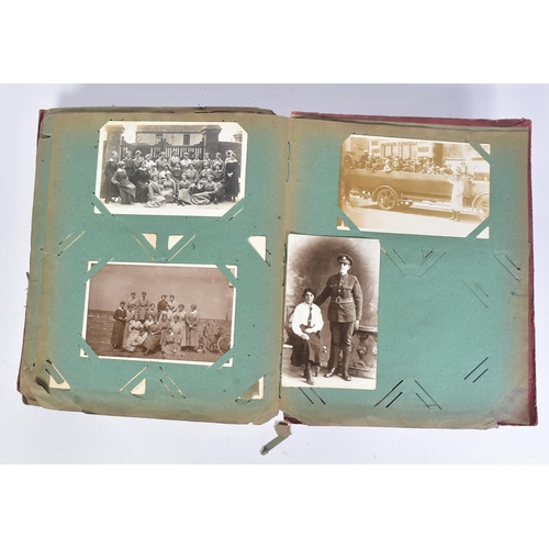 6 - Postcards - a WWI First World War interest single-owner collection of postcards, most being addresse... 