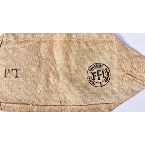 74 - A WWII Second World War Free French Resistance arm band. Linen construction painted with the French ... 