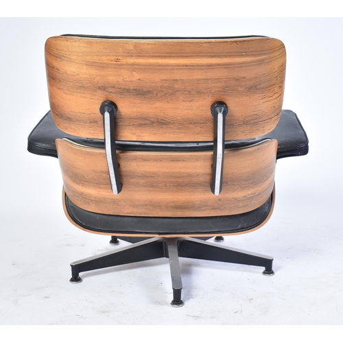 100 - Charles & Ray Eames for Herman Miller - Model '670' lounge chair and '671' ottoman - A retro 20th ce... 