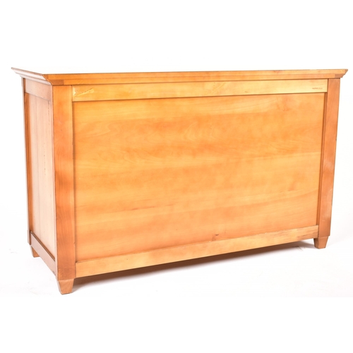 148 - Roche Bobois - Paris - Sorgues - A French high end design contemporary fruitwood four drawers chest ... 