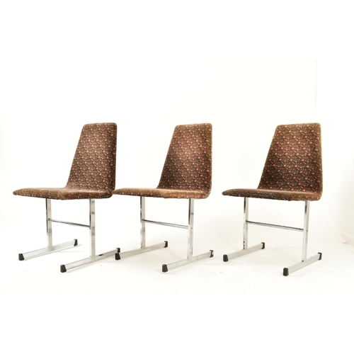 234 - Ted Bates for Pieff - Lisse Range - A set of six retro 1970s dining chairs / side chairs. Each chair... 