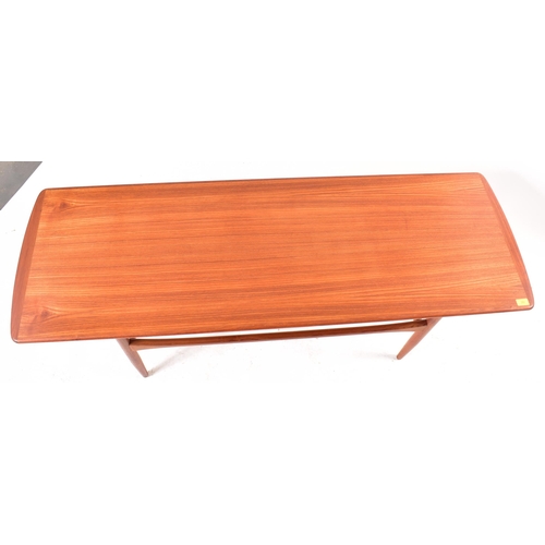 280 - Örebro Glasindustri - A retro mid 20th century Scandinavian 1960s teak liong John coffee table / low... 