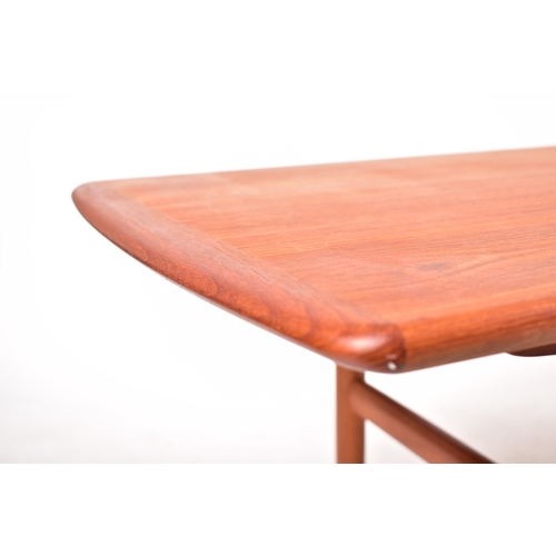 280 - Örebro Glasindustri - A retro mid 20th century Scandinavian 1960s teak liong John coffee table / low... 