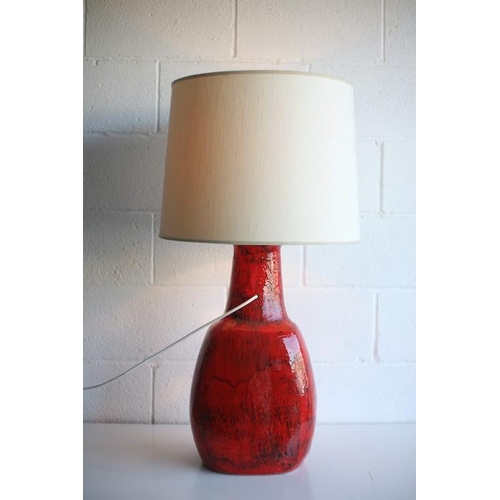 326 - Hustadt Leuchten - A retro 20th century 1960s German designer ceramic floor lamp light. The lamp hav... 