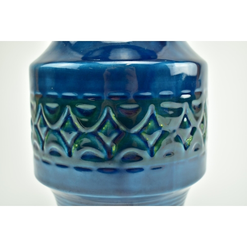 337 - A vintage mid 20th century 1960s Italian ceramic vase after Bitossi in the style of Alvino Bagni. Th... 