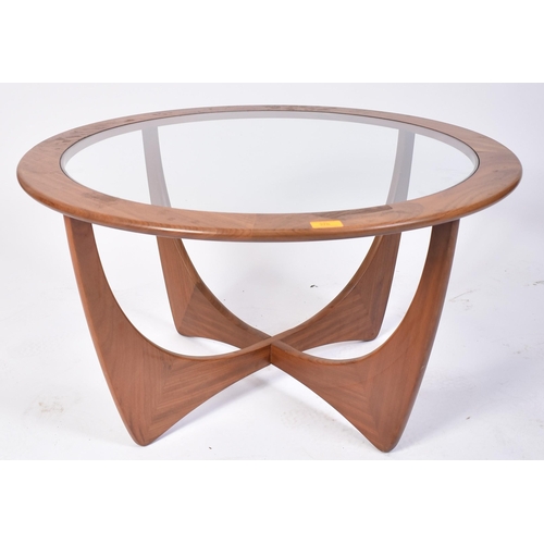 376 - Victor B. Wilkins - G Plan - Astro - A retro mid 20th century 1960s teak wood atomic coffee table / ... 