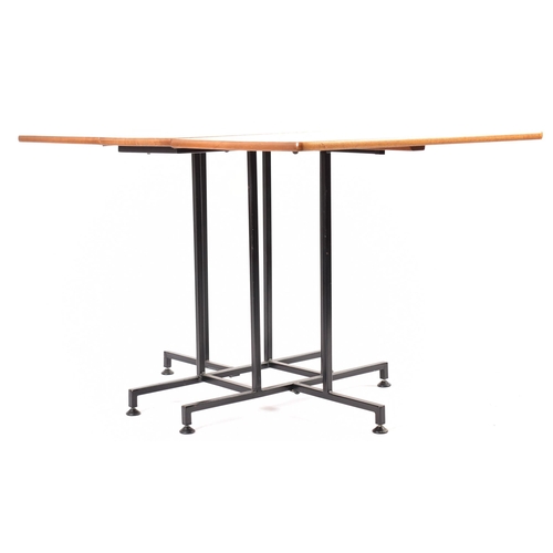 45 - Robert Hill for Staples Ladderax - A retro mid 20th century drop-leaf dining table and matching four... 