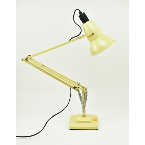 638 - Herbert Terry - Model 1227 - A 20th century pre-war Anglepoise table / desk lamp light in cream colo... 