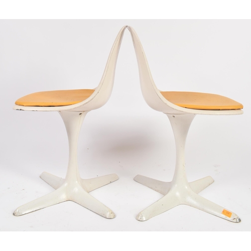 357 - Maurice Burke for Arkana - A set of five retro 20th century designer dining chairs. Each chair havin... 