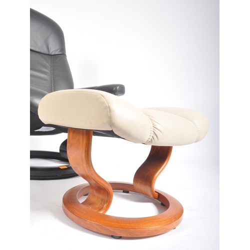 518 - Ekornes - Stressless - A vintage late 20th century armchair / lounge swivel chair by Ekornes for Str... 