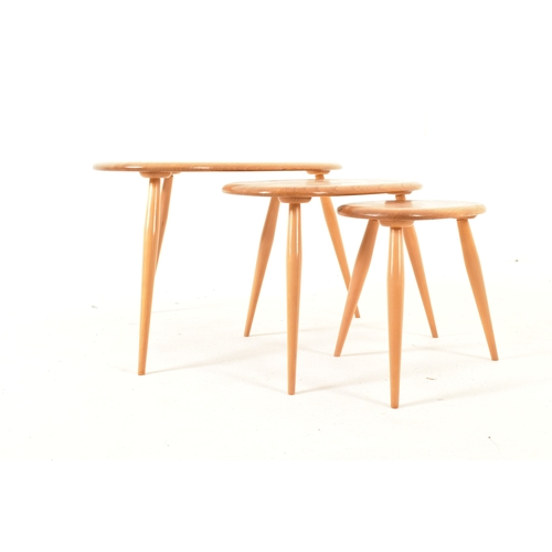 9 - Lucian Ercolani for Ercol - Model 354 - A retro 1960s beech and elm blonde set of  Pebble nesting ta... 