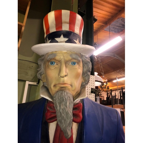 645 - A very large contemporary fiberglass figure in the form of Uncle Sam. The large display / prop / sho... 