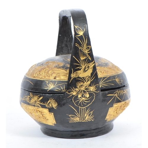 324 - An early 20th century circa 1920s Chinese lacquered gilded paper mache marriage / wedding basket foo... 