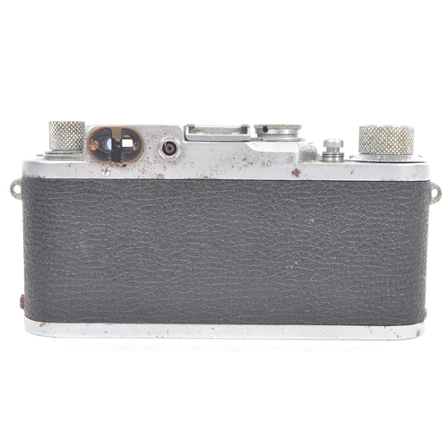 451 - A mid 20th century circa. 1951 Leica IIIf BD black dial 35mm rangefinder camera (serial number 54839... 