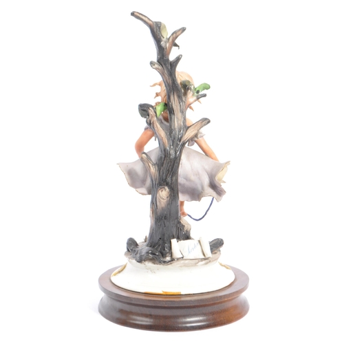 99 - Capodimonte - Sartori - Two 20th century Italian porcelain Capodimonte figurines in the form of a bo... 