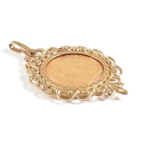 31 - A hallmarked 9ct gold mounted Victorian 1899 gold full sovereign necklace pendant. Total weight 13.7... 