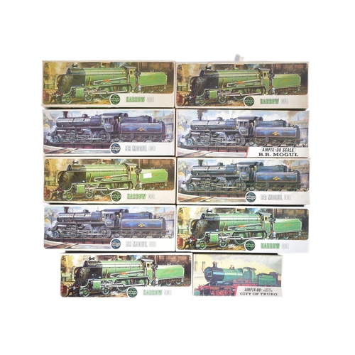 103 - Model Kits - a collection of x10 vintage Airfix OO gauge plastic model kits of locomotive interest c... 