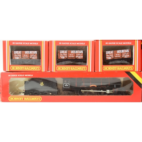 106 - Model Railway - a collection of assorted Hornby OO gauge model railway rolling stock and locomotive,... 