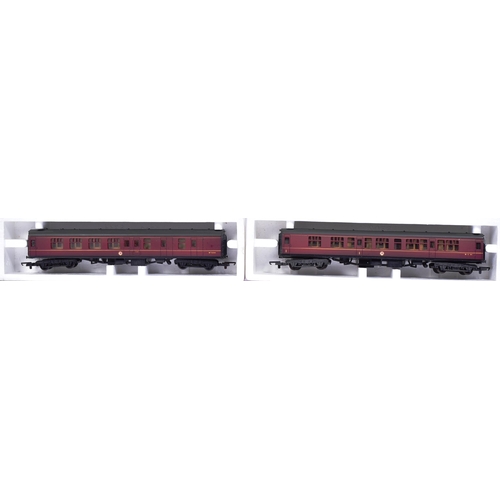 118 - Model Railway - a collection of x8 Lima OO gauge trainset locomotive coaches, to include: M34376, M3... 