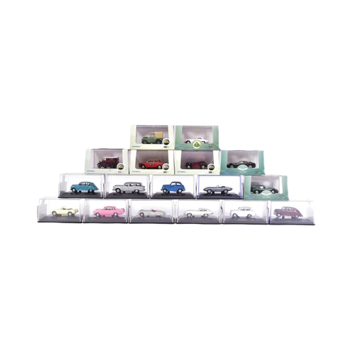 161 - Diecast - a collection of x17 original 1/76 scale Oxford Diecast model cars to include; Aston Martin... 