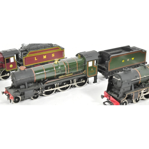 166 - Model Railway - a collection of x5 assorted OO gauge model railway trainset locomotive engines to in... 