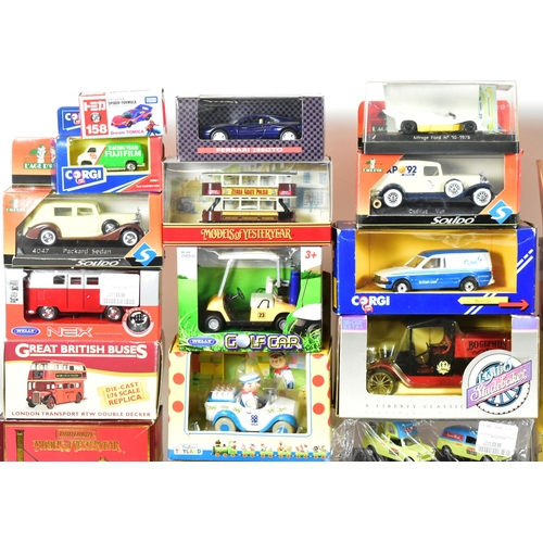 170 - Diecast - a collection of approx x30 assorted boxed diecast models to include: NewRay, Welly, Solido... 