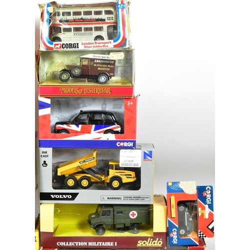 170 - Diecast - a collection of approx x30 assorted boxed diecast models to include: NewRay, Welly, Solido... 