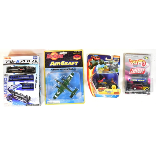 170 - Diecast - a collection of approx x30 assorted boxed diecast models to include: NewRay, Welly, Solido... 