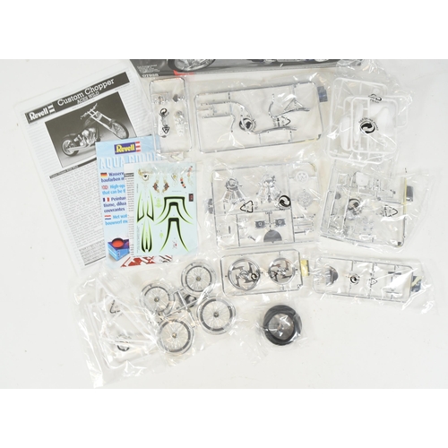 197 - Model Kits - x2 original Revell made plastic model kits comprising 1/12 scale Custom Chopper Aces Wi... 