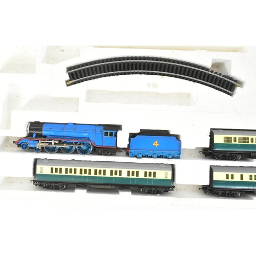 277 - Model Railway - x2 original Hornby OO gauge model railway trainsets comprising R137 Thomas The Tank ... 