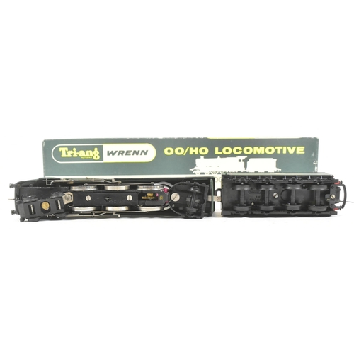 3 - Model Railway - an original Wrenn made OO gauge model railway trainset locomotive engine No. 2211 Cl... 