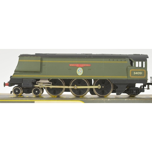 40 - Model Railway - an original Wrenn made OO gauge model railway trainset locomotive engine No.2265 Str... 