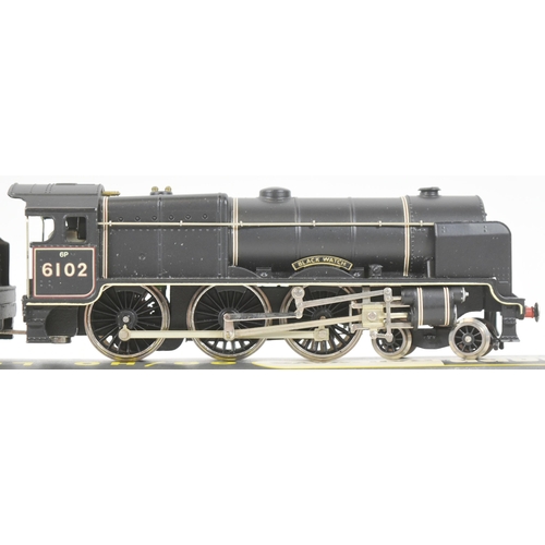 6 - Model Railway - a vintage Wrenn Railways OO gauge model railway trainset locomotive, no. W2261 4-6-0... 