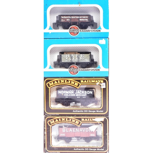 67 - Model Railway - a collection of assorted OO gauge model railway trainset locomotive rolling stock wa... 