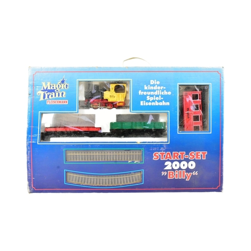 71 - Model Railway - a vintage Fleischmann made On30 Scale (1:48 - Quarter inch)  'Magic Train' Starter S... 