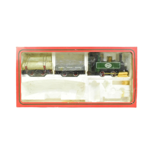 81 - Model Railway - a vintage Mamod O gauge model railway steam locomotive set No. RS1 containing loco, ... 