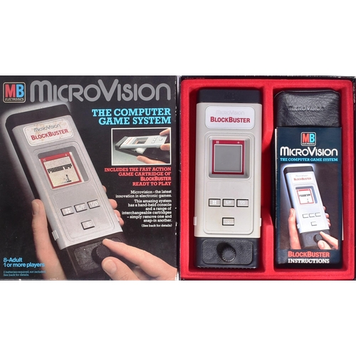 426 - Retro Toys - a collection of assorted vintage MB Electronics Micro Vision handheld video game consol... 