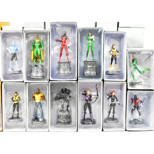 455 - Marvel Universe - a large collection of Eaglemoss collectible Marvel Chess figures. Detailed figurin... 