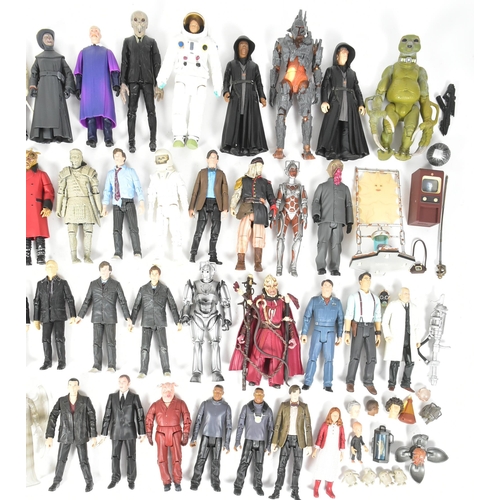 510 - Doctor Who - Character Options - a LARGE collection of 'New Who' action figures by Character. Largel... 