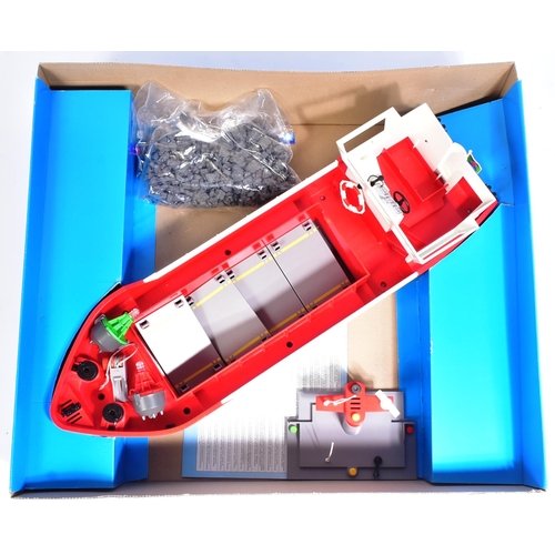 521 - Playmobil - x2 early 2000s Playmobil sets comprising 4470 Harbour Crane and 4472 Conlines Cargo Ship... 