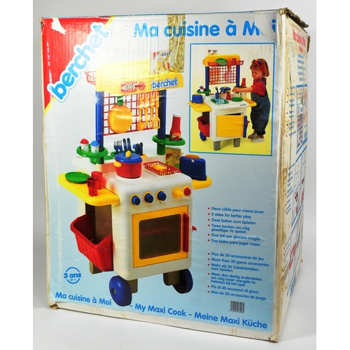 537 - A vintage Berchet childrens play kitchen along with a large collection of Blue Box and Red Robin Toy... 