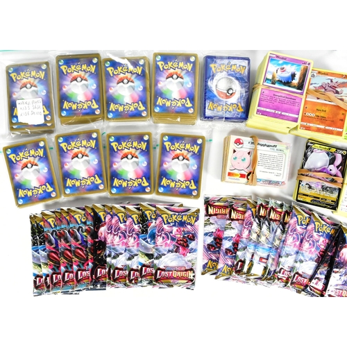 550 - Pokemon Trading Card Game - a large collection of assorted Pokemon trading cards to include x36 seal... 