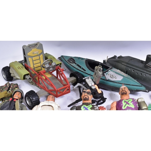 647 - Action Man - a collection of 1990s Hasbro Action Man figures and playset accessories along with Max ... 