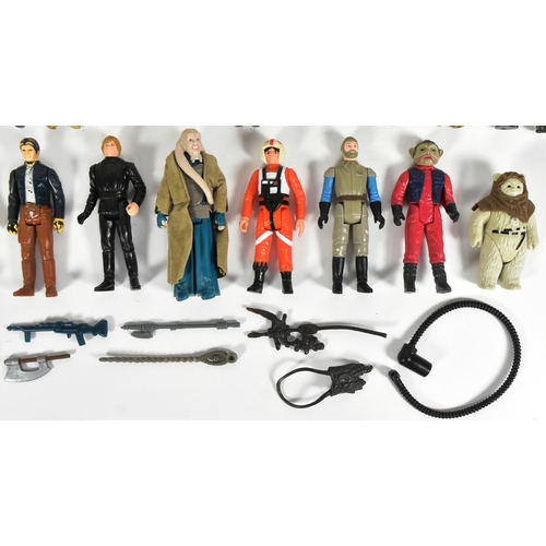 700 - Star Wars - a collection of x35 original vintage Kenner / Palitoy made action figures, including: De... 