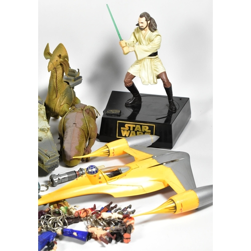 705 - Star Wars - Prequel Trilogy - a large collection of assorted Hasbro / Kenner made Star Wars original... 