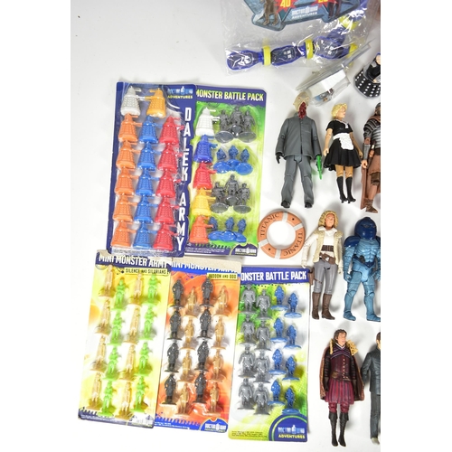 568 - Doctor Who - Character Options - a collection of loose / unboxed Dr Who action figures by Character.... 