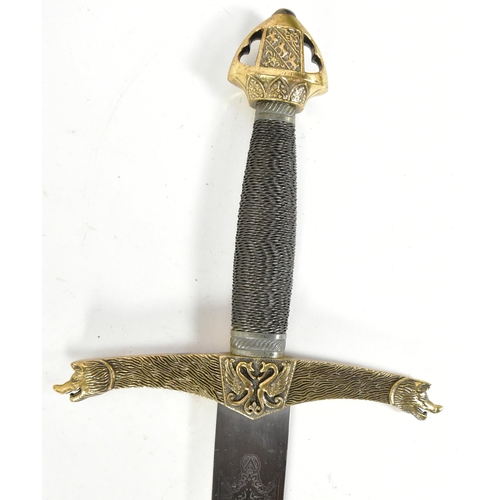 573 - Knights of the Round Table - a replica Sir Lancelot replica sword with a decorated hilt features a t... 